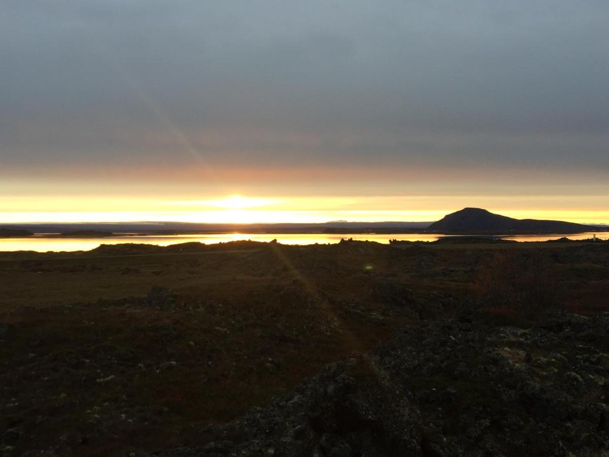 Slow Travel Myvatn - Þufa - Private Homestay Exterior foto